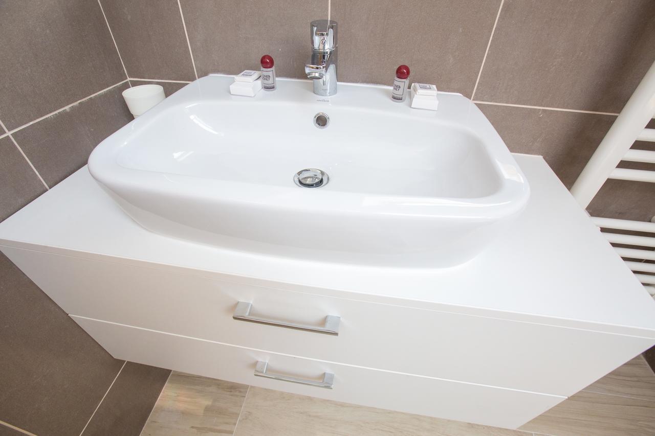 1Hotels Timisoara Ngoại thất bức ảnh