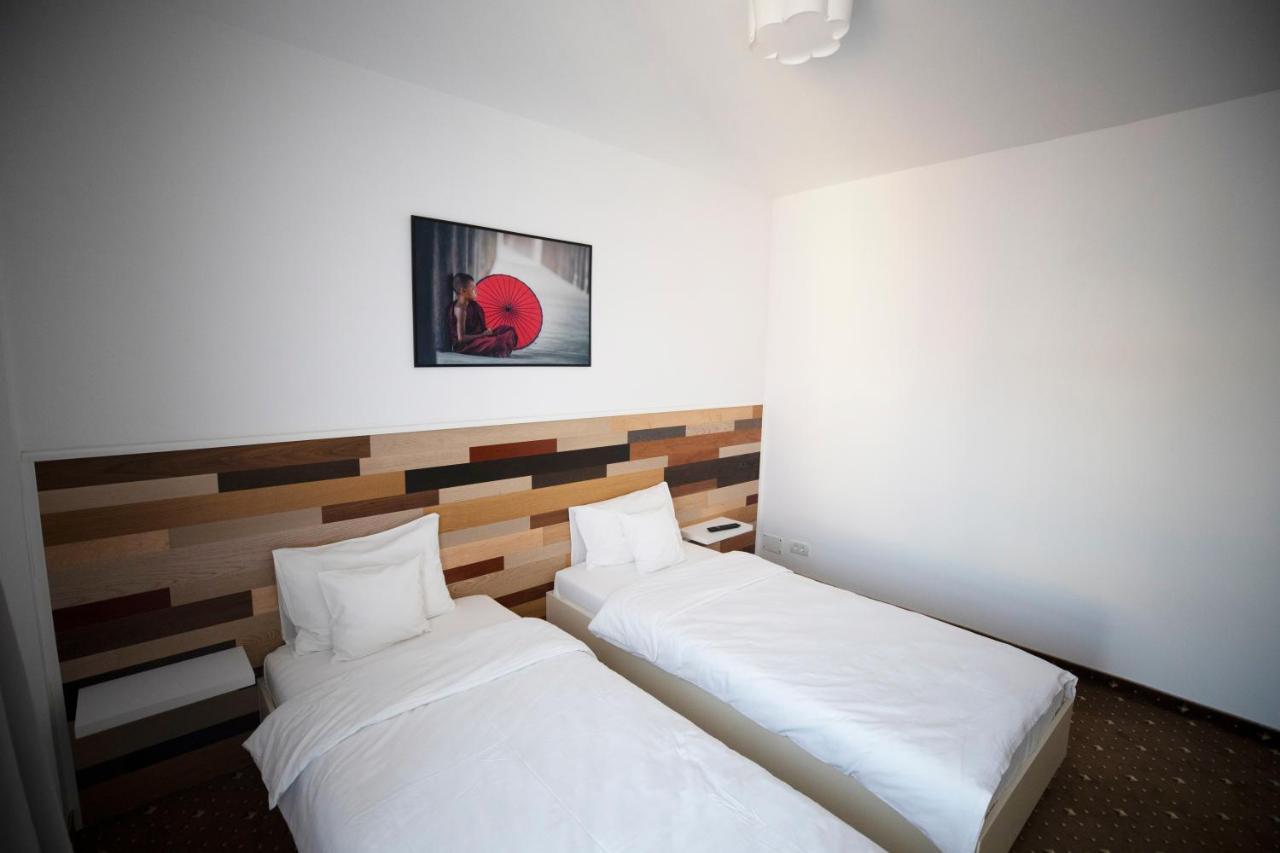 1Hotels Timisoara Ngoại thất bức ảnh